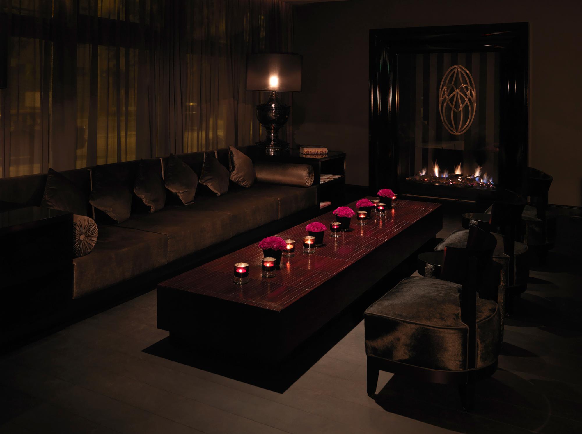 Roomers, Frankfurt, A Member Of Design Hotels Frankfurt am Main Exterior photo The interior of the bar